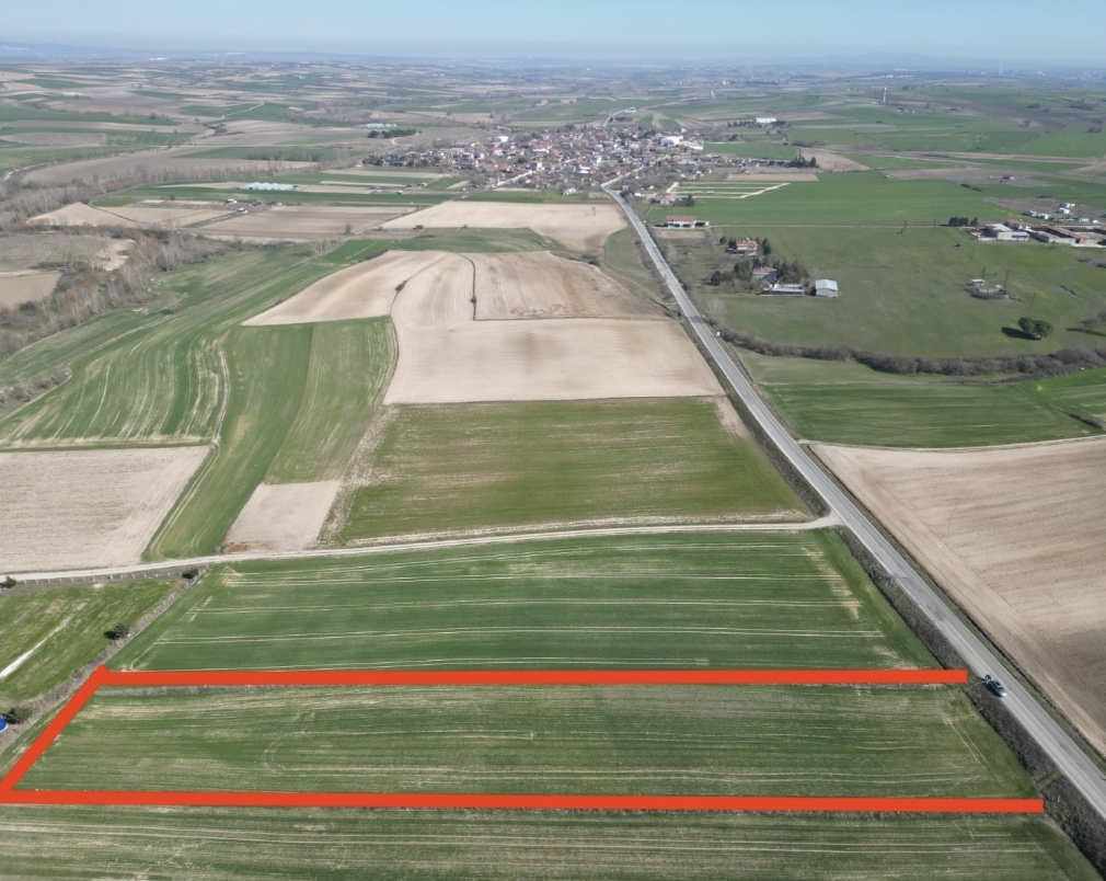 KAPAKLI UZUNHACI SATILIK TARLA - CADDE CEPHE TEK TAPU